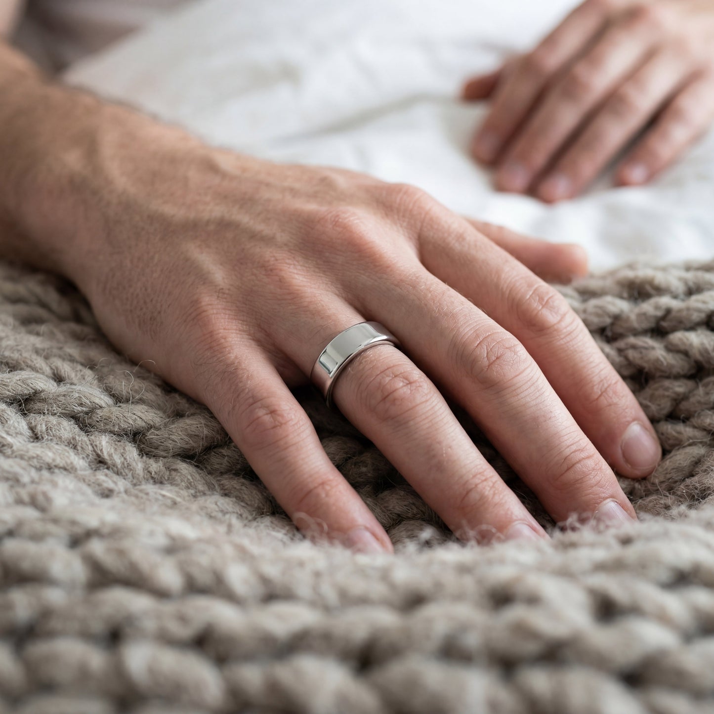 Vital™ - The Magnetic Therapy Ring